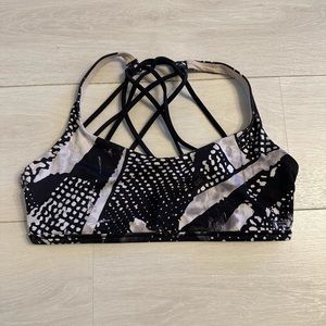 Lululemon | Free to Be Bra - Wild | Size 8